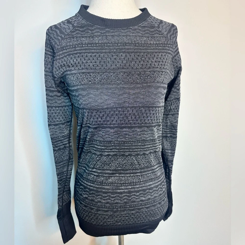 Sz 8 Lululemon Rest Less Pullover black grey print combo crew neck layer stretch - Picture 2 of 10